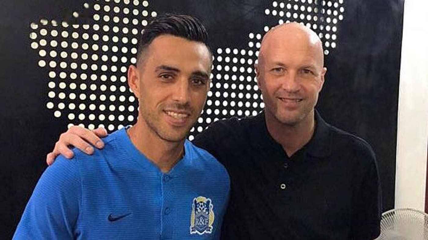 曼联即将与 曼联即将与