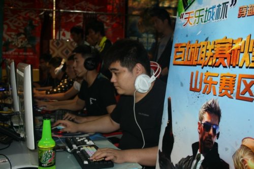 他临危不乱 他临危不乱